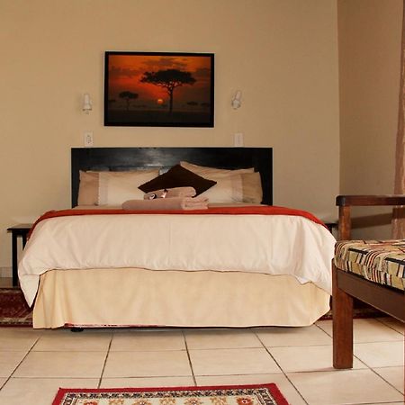 Rustenburg Guesthouse Habitación foto